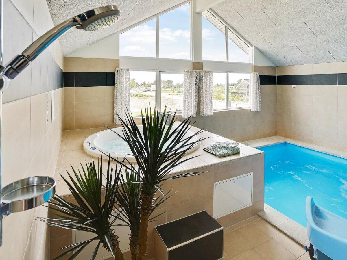 18 Person Holiday Home In Bogense Bagian luar foto