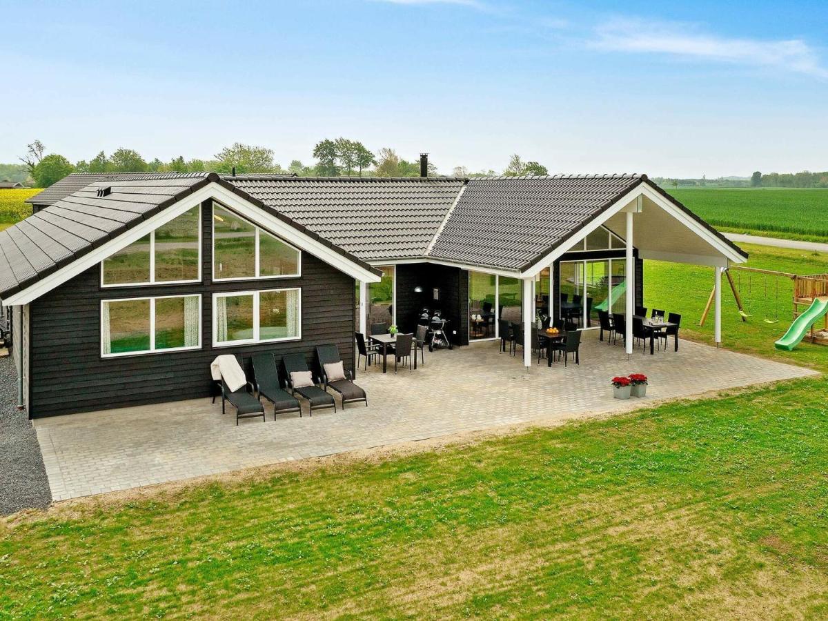 18 Person Holiday Home In Bogense Bagian luar foto